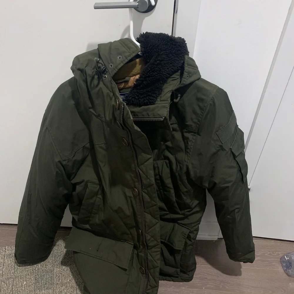 J Crew Nordic Down Parka - Picture 1 of 3